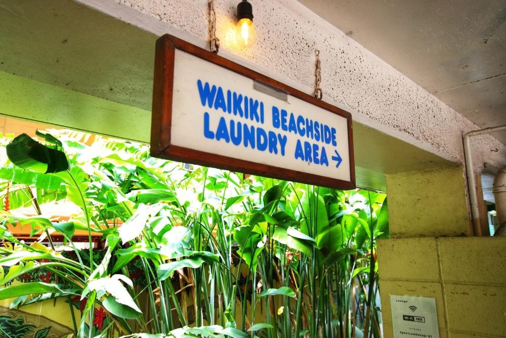 Waikiki Beachside Hostel Image 30