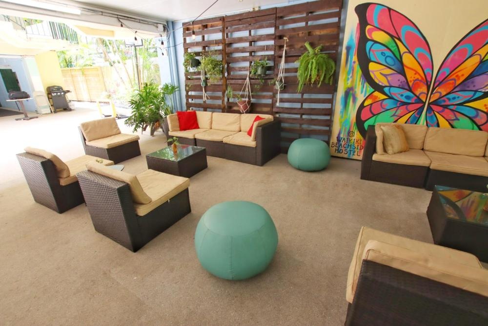 Waikiki Beachside Hostel Image 38
